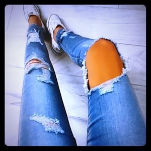 Light Destroyed Denim Jeans